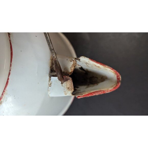 Vintage Enamel White Teapot With Red Trim & Wooden Handle - Picture 7 of 13